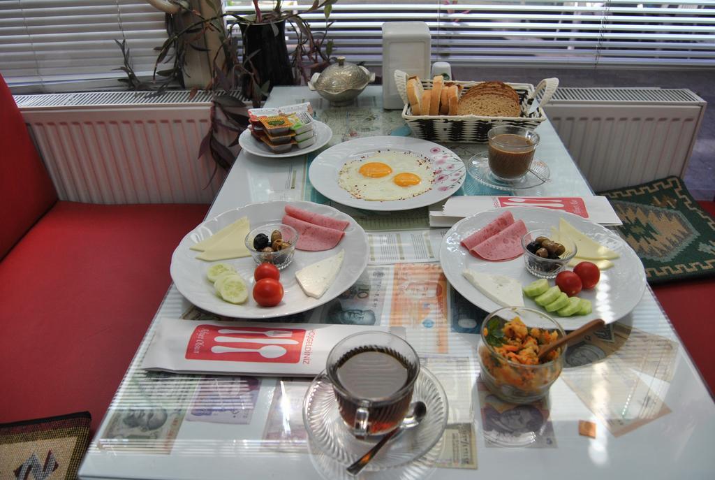 Otel Lotus 3*