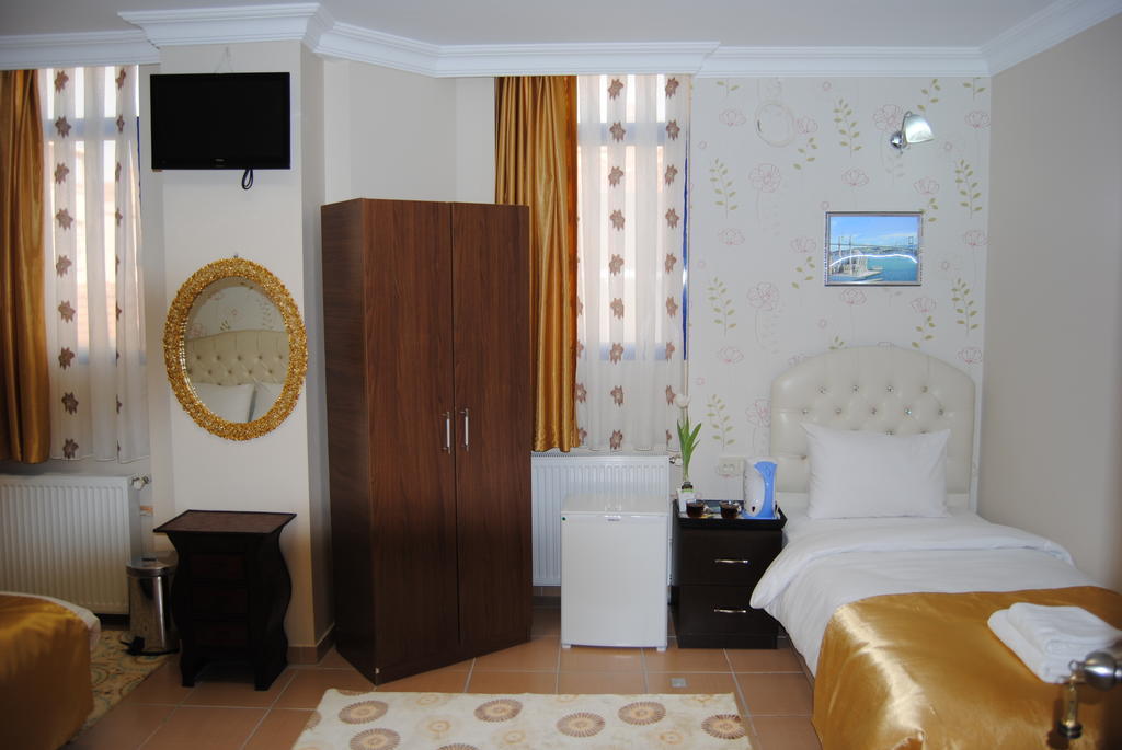 Lotus Otel