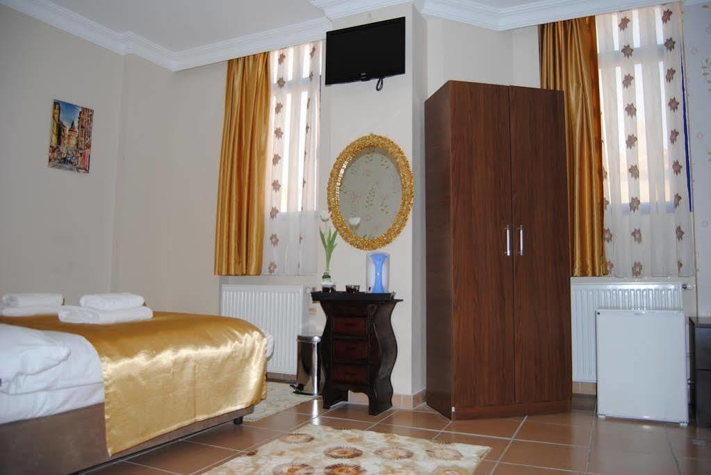 Otel Lotus 3*